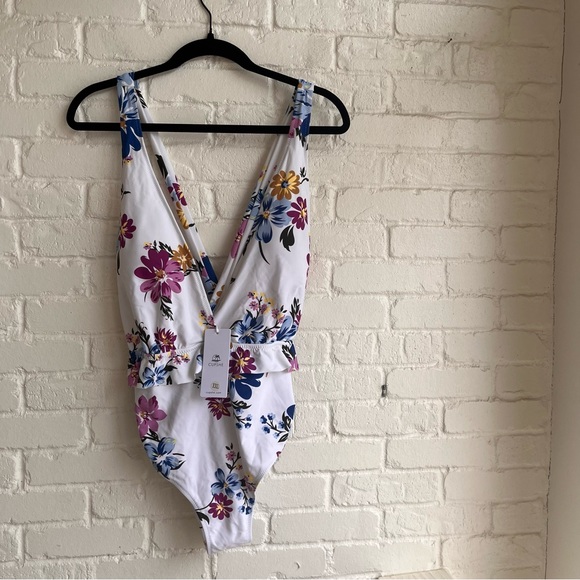 NWT Cupshe One Piece Swimsuit Size XXL - Picture 7 of 16